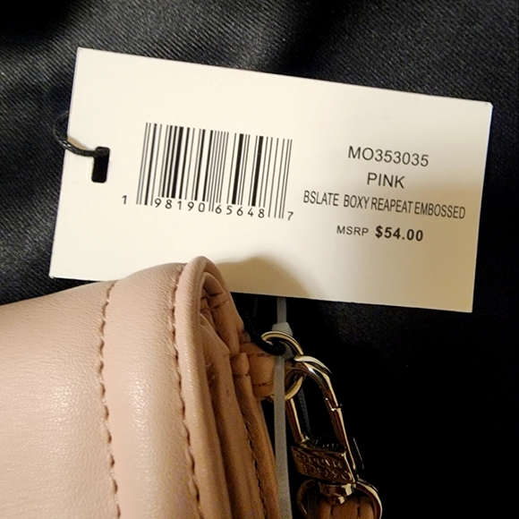 Steve Madden Blush Pink Wristlet - Picture 4 of 7
